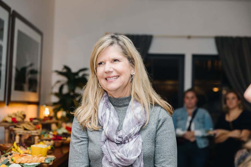 A women smiling